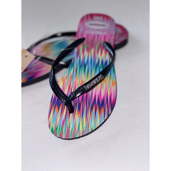 Havaianas Slim Multi Color Ikat Print Flip Flops Black Straps Womens 6 NEW - Picture 2 of 9